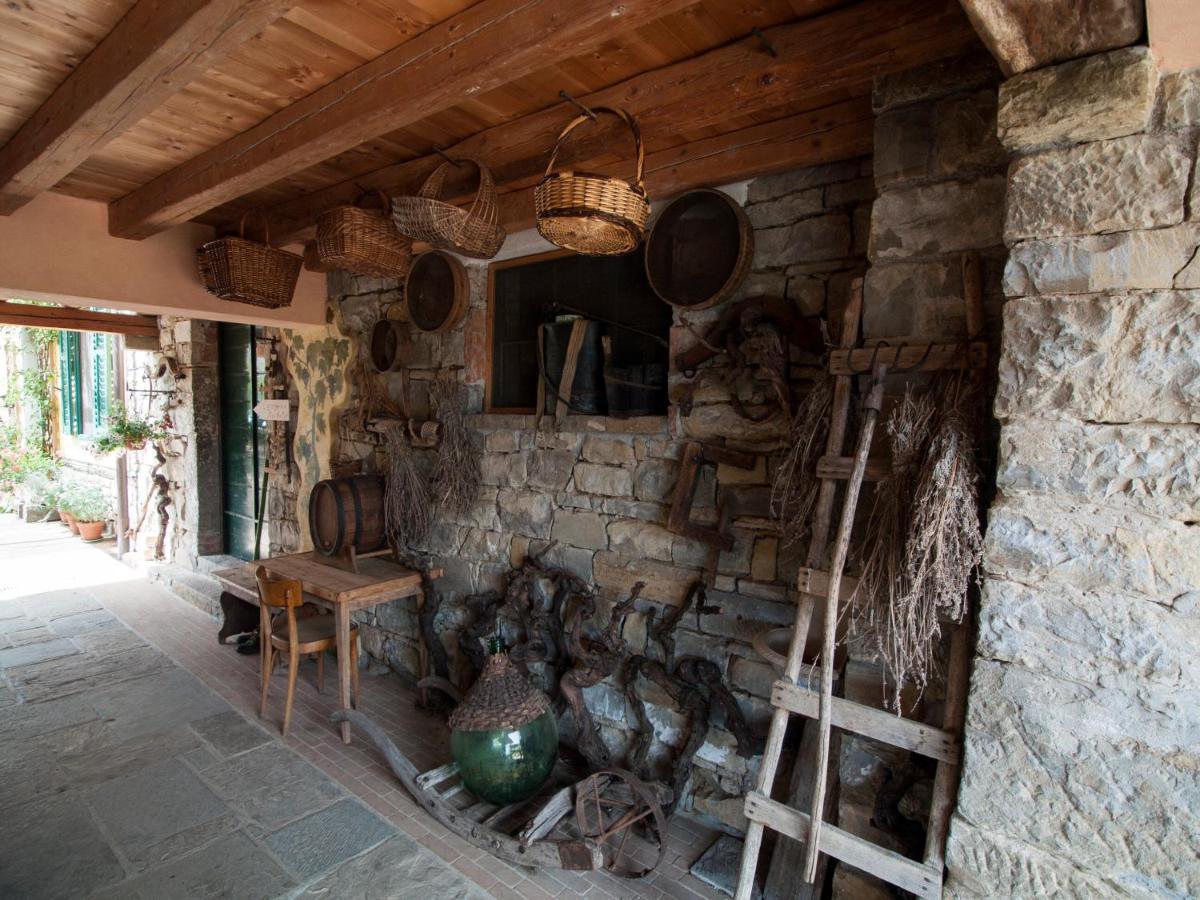 Bed and Breakfast Il Glicine San Dorligo della Valle Exterior foto